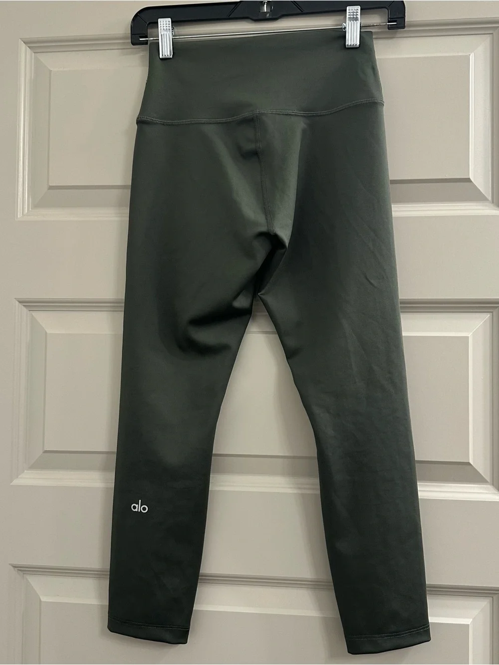 Alo Cropped Leggings